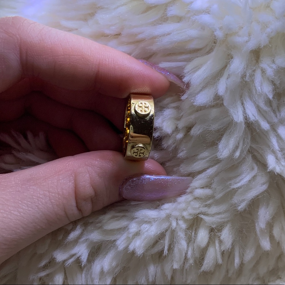Tory Burch ring